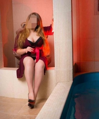 Проститутка Камилла